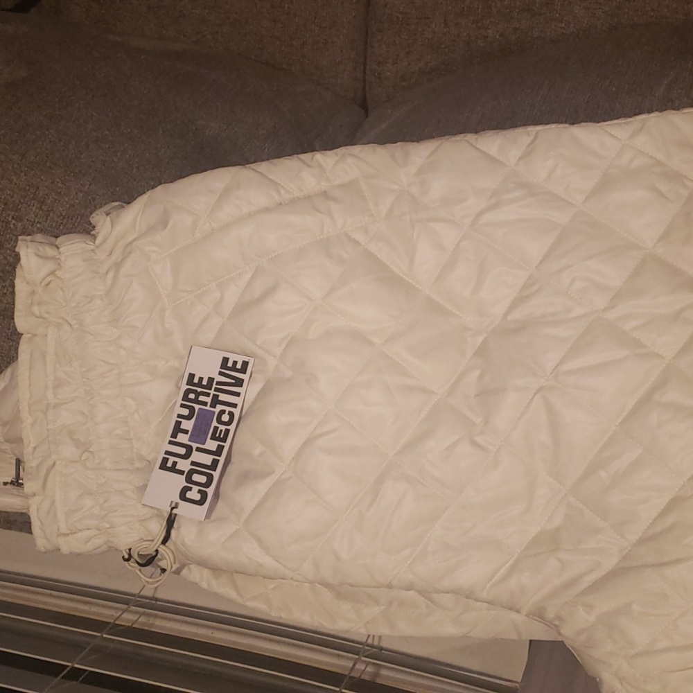 NWT Future Collective lined quilter joggers